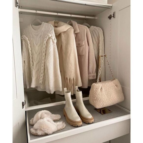 H&M Cable Knit Chunky Oversized Sweater Braided - Picture 13 of 16